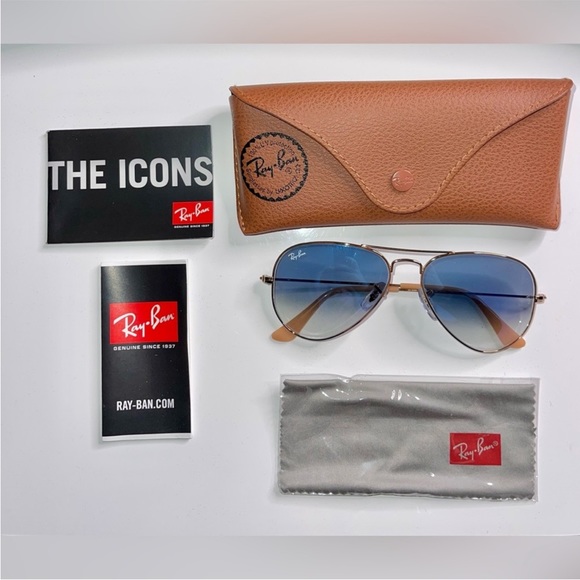 Ray-Ban Accessories - New / Ray-Ban Original Aviator Sunglasses - RB3025
Classic - Gold/Light Blue Gra